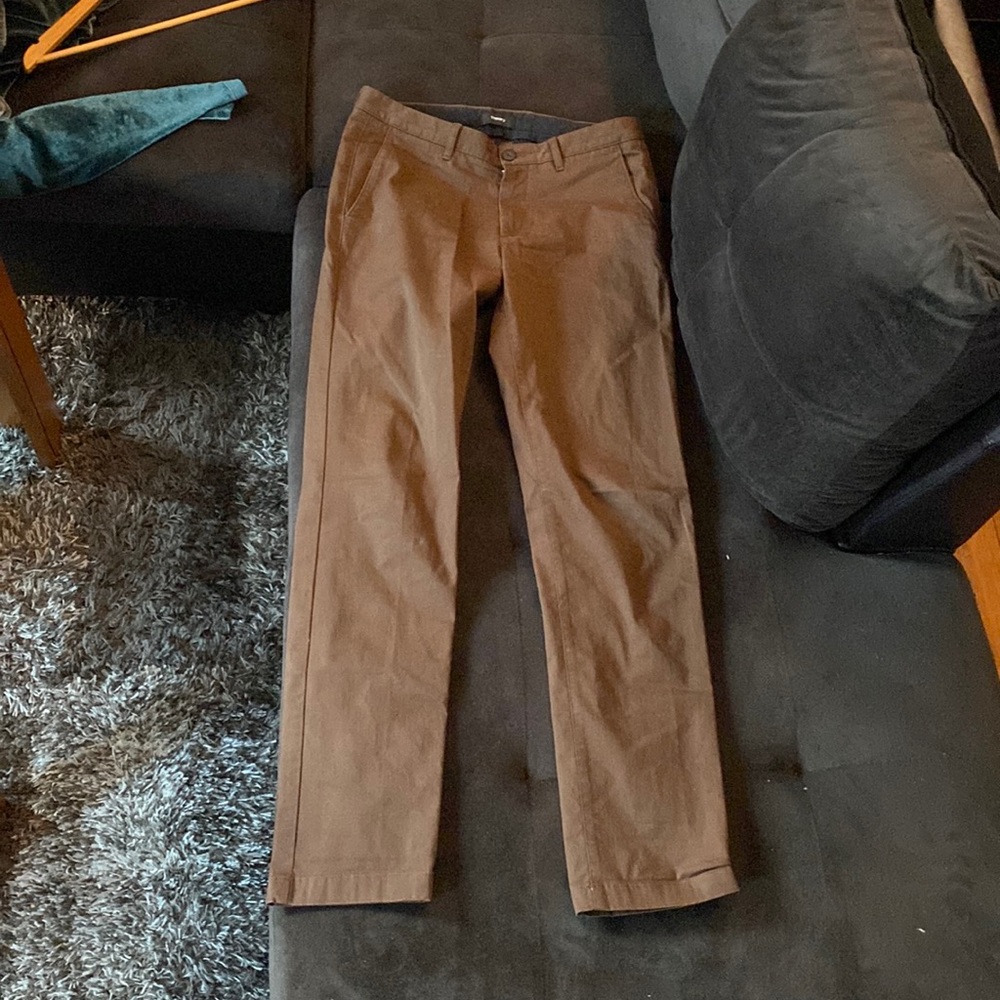 Men’s 31/32 Slim Theory Khakis